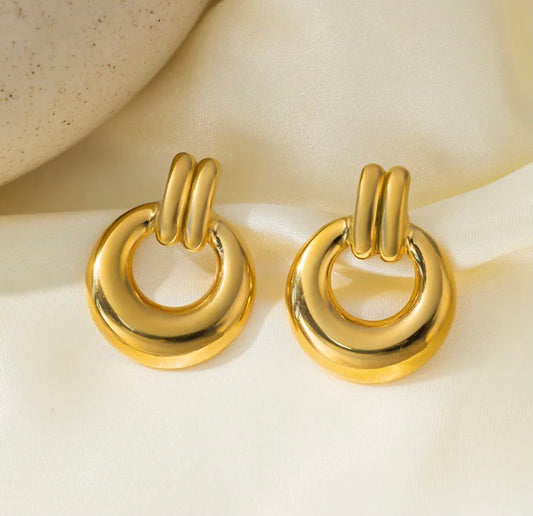 EARRING OVAL